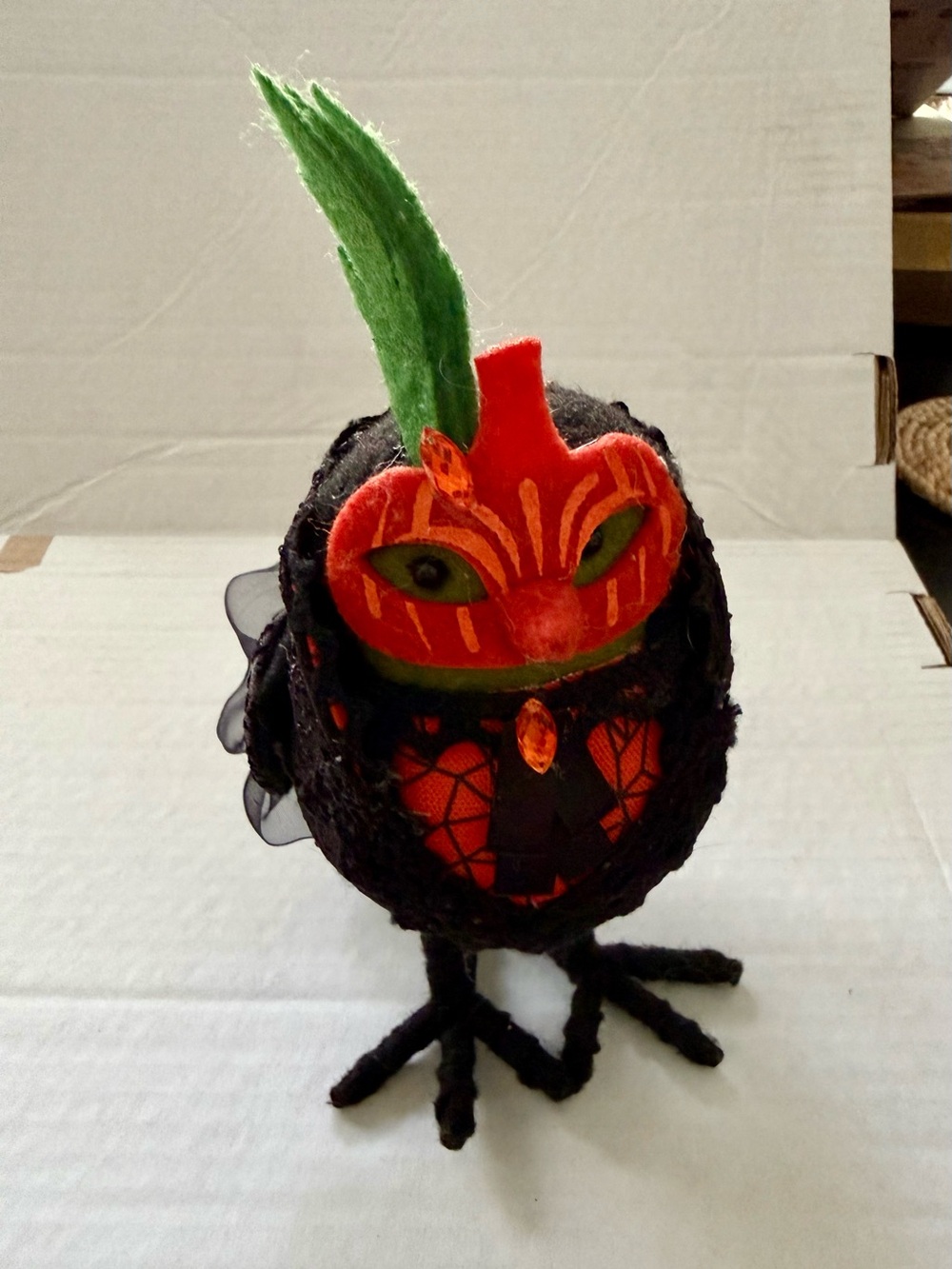 Target 2018 Citrine Bird Hyde and Eek! Orange Pumpkin Mask Halloween